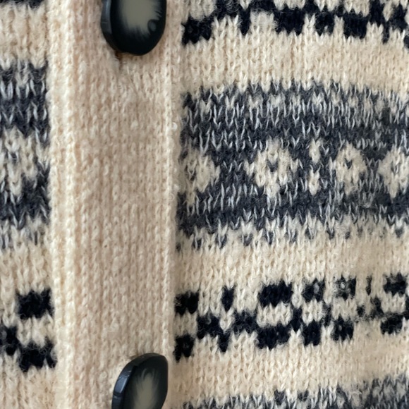 Tundra Wool Sweater, Pure Wool Cardigan, Size Small, Black, Grey, Beige Sweater, - Picture 7 of 12